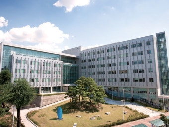 서울시립대학교 캠퍼스 전경